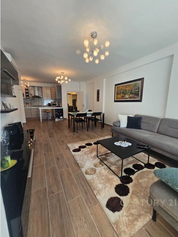 FOR SALE APARTMENT 2+1+GARAGE IN THIS EX-URT'ja !!!