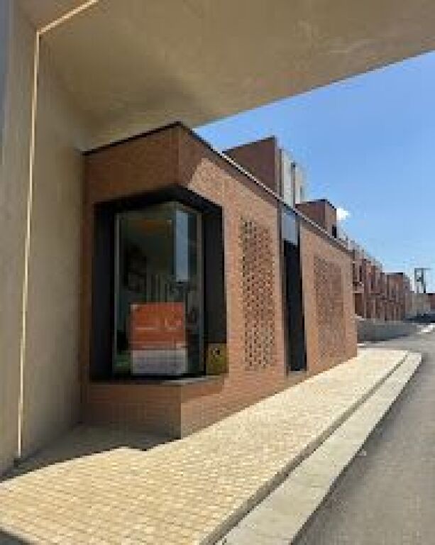 🏡 Luxury Duplex for Sale – Picadilly Residence, TEG