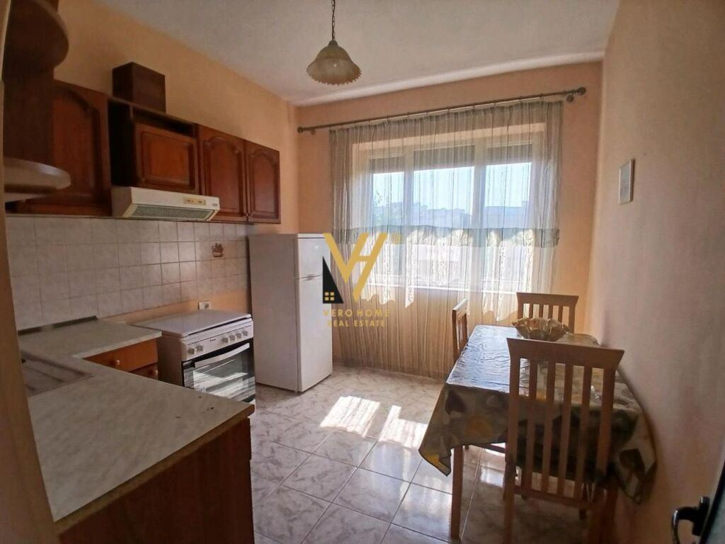 APPARTAMENTO 1+1+BLK IN AFFITTO A BRRYLI 500 EURO