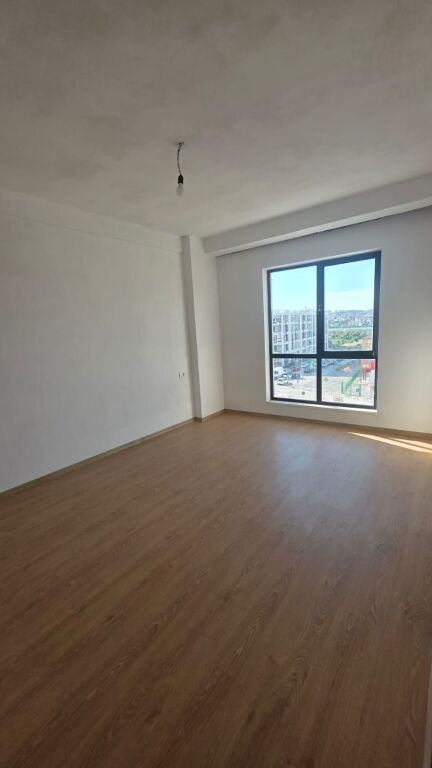 Qera | Apartament 3 + 1 | Zgara 5 Maj | 500 €/muaj