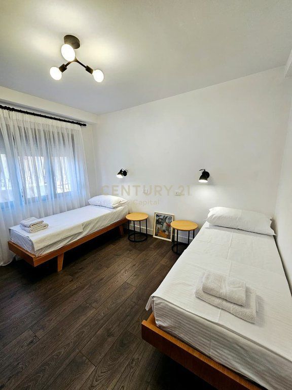 Appartamento in Piazza Skenderbej in vendita!
