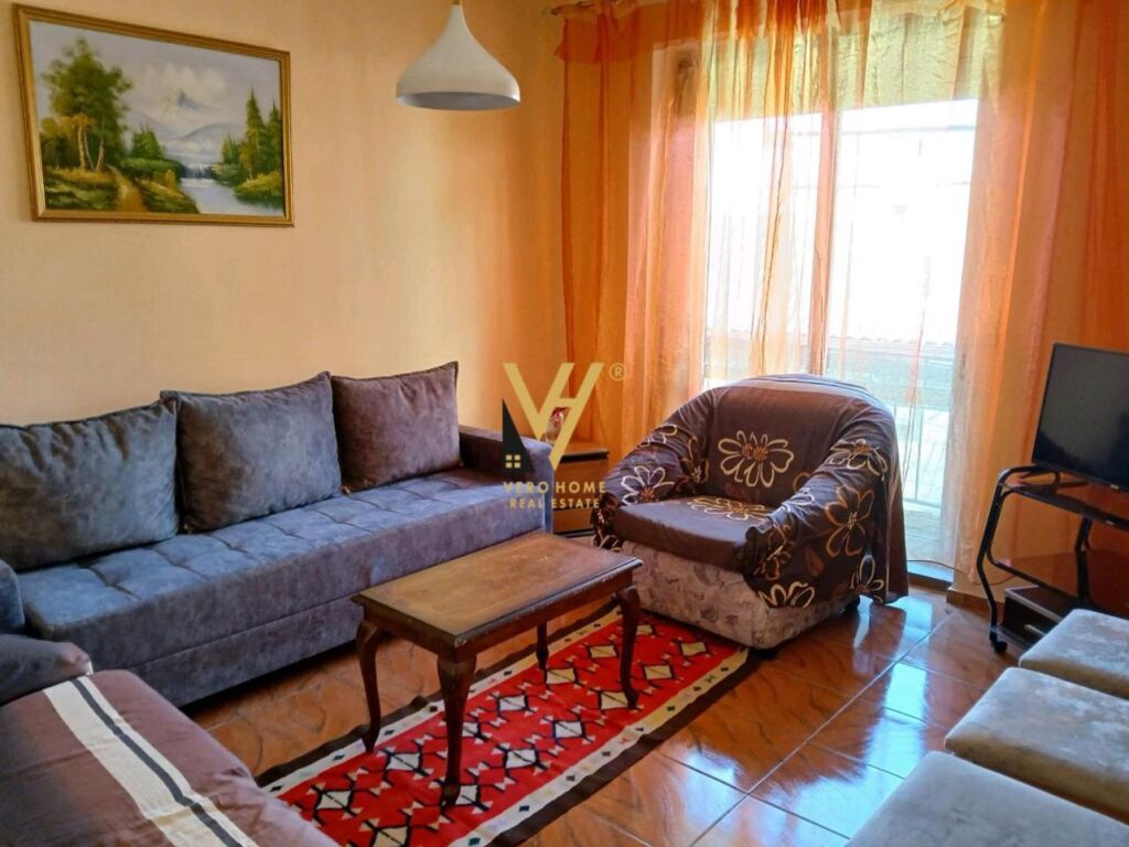 APPARTAMENTO 1+1+BLK IN AFFITTO A BRRYLI 500 EURO