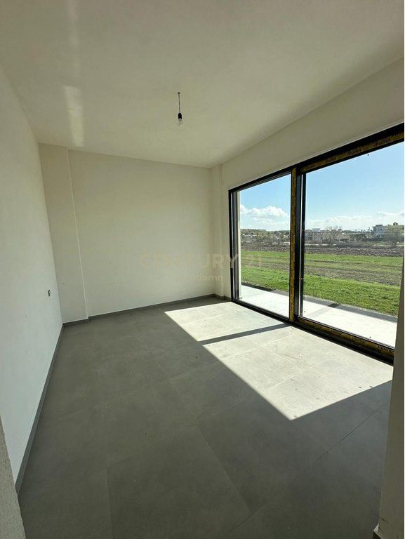ESCLUSIVO! VILLA INDIVIDUALE CON PISCINA IN VENDITA NEL GOLFO DI LALZ! 340.000€