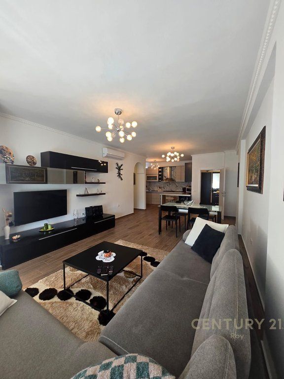 FOR SALE APARTMENT 2+1+GARAGE IN THIS EX-URT'ja !!!