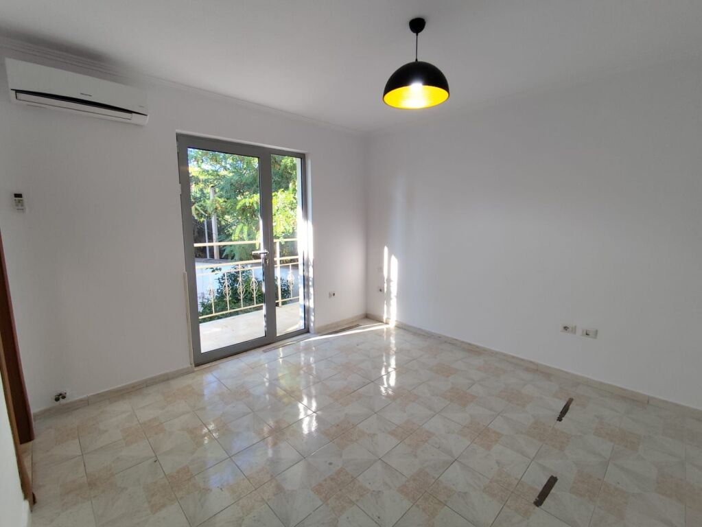 Villa for rent near German Villas