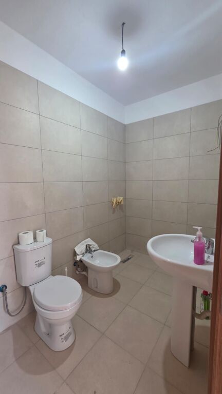 Affitto | Apartament 2 + 1 | Zgara 5 Maj | 500 €/mese