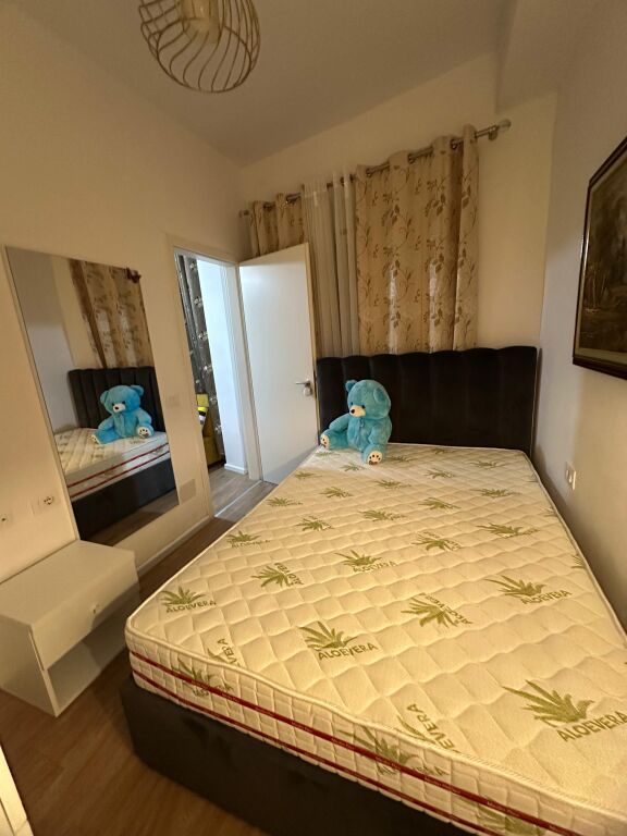 Affittasi 1+1 a Mangalem per 35.000 lek/mese