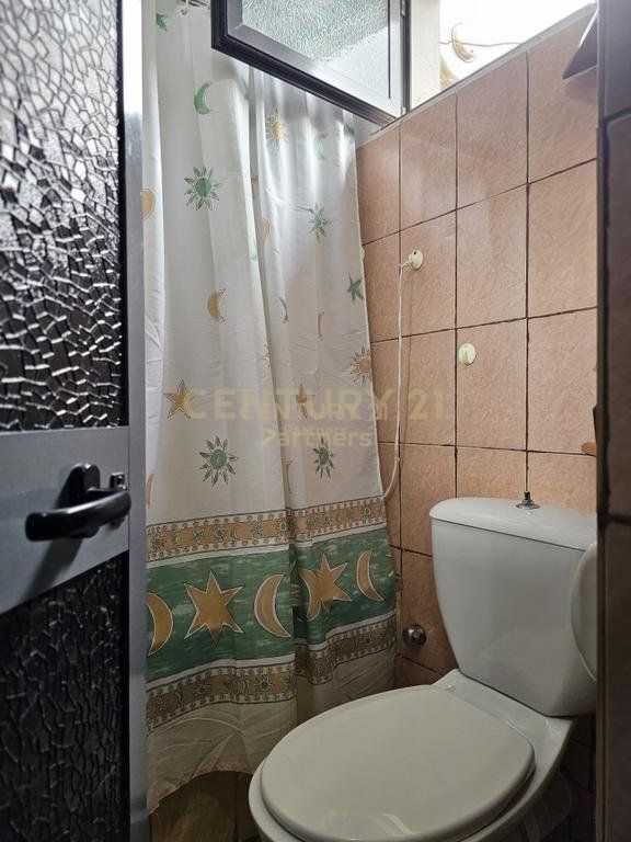 Villa privata su 2 piani in vendita in via Jordan Misja 350.000 €