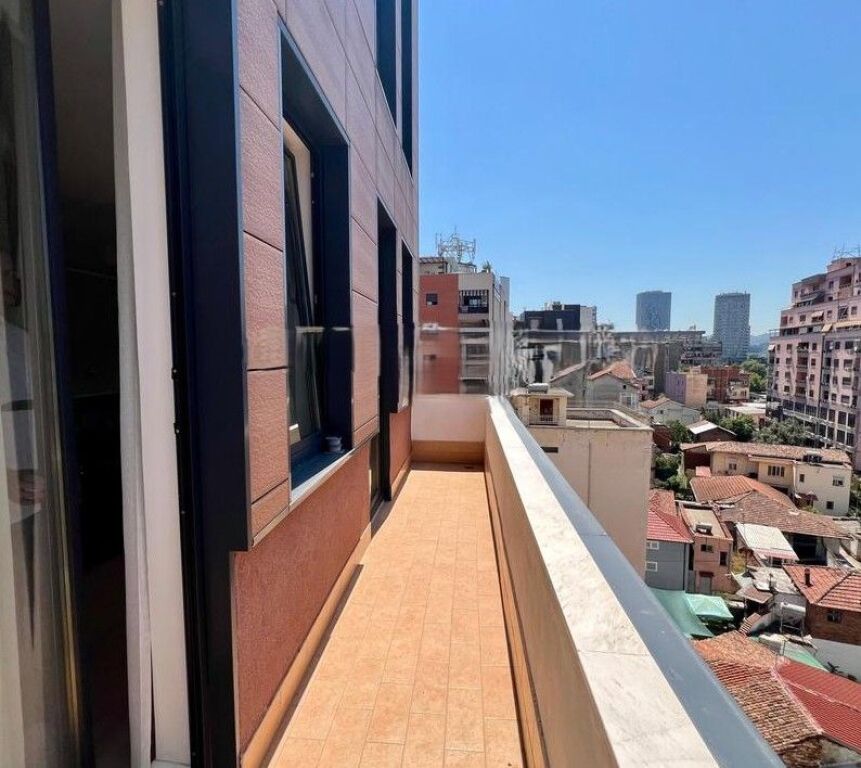 FOR RENT APARTMENT 2+1+2 + PARKING SPACE AT BARRIKADAVE STREET