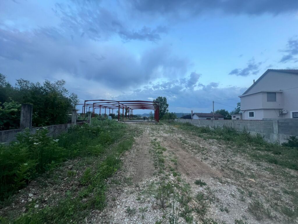 Land for sale in Fushe Preze/ Second belt - National road
