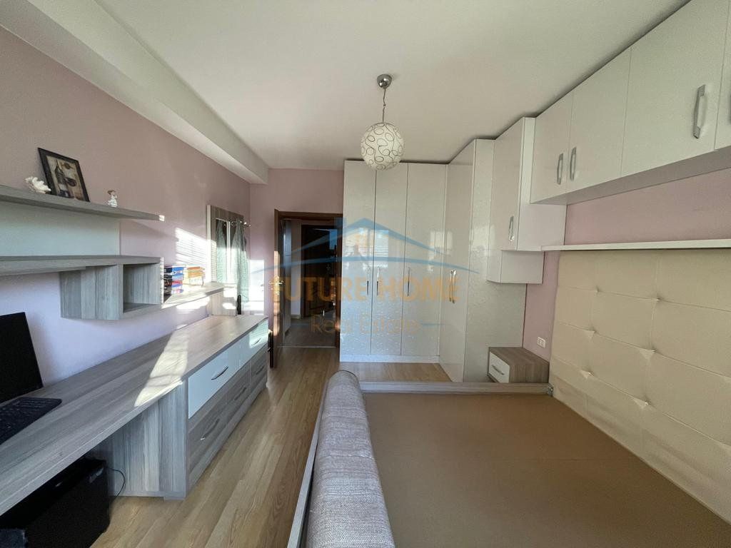 Affitto, Appartamento 4+1+2, Mine Peza, Tirane