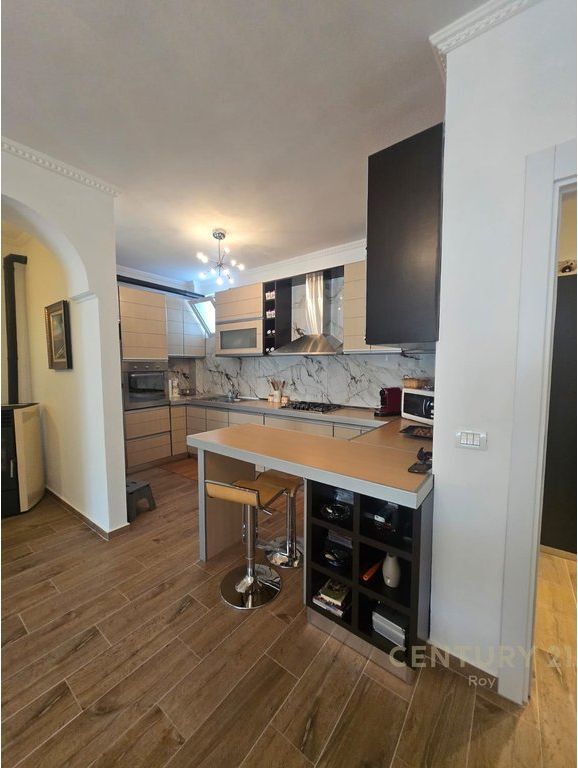 FOR SALE APARTMENT 2+1+GARAGE IN THIS EX-URT'ja !!!