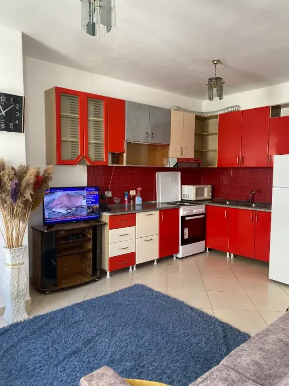 Affitto | Apartament 1 + 1 | Astir | 380 €/mese