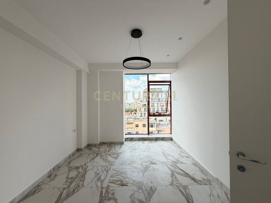 APPARTAMENTO 1+1 IN AFFITTO IN VIA KAVAJËS 1300€/mese