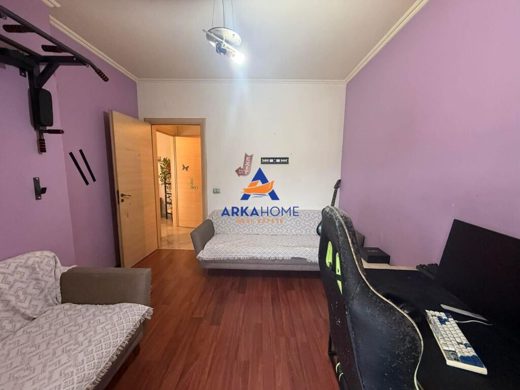 OCCASIONE: VENDESI APPARTAMENTO 2+1+BALCONE "VIA DIBRËS, COMPLESSO ORION" 205.000 EURO