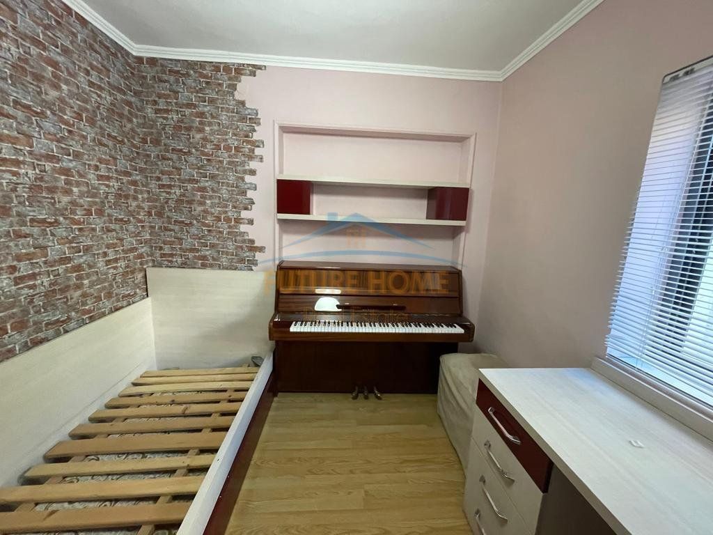Affitto, Appartamento 4+1+2, Mine Peza, Tirane