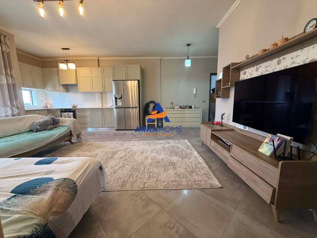 OCCASIONE: VENDESI APPARTAMENTO 2+1+BALCONE "VIA DIBRËS, COMPLESSO ORION" 205.000 EURO
