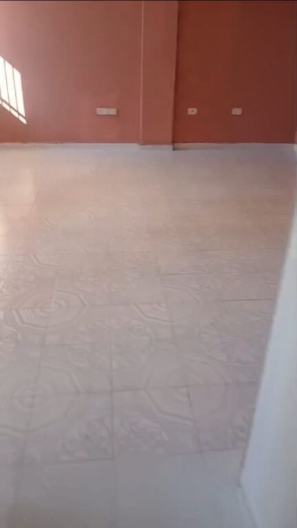 Affitto | Vilë 2 + 1 | Tregu Elektrik | 350 €/mese