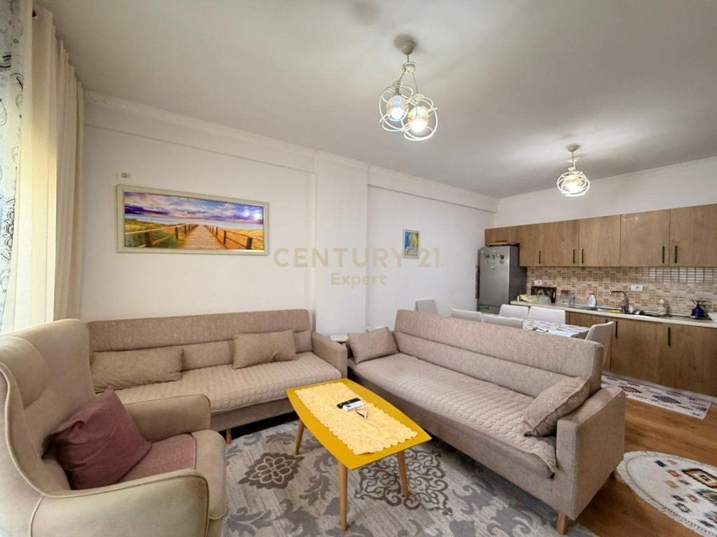 Apartament 1+1 me Post Parkimi për shitje në Astir, Tiranë!