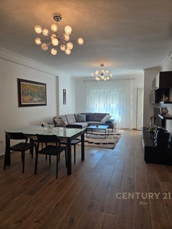 FOR SALE APARTMENT 2+1+GARAGE IN THIS EX-URT'ja !!!