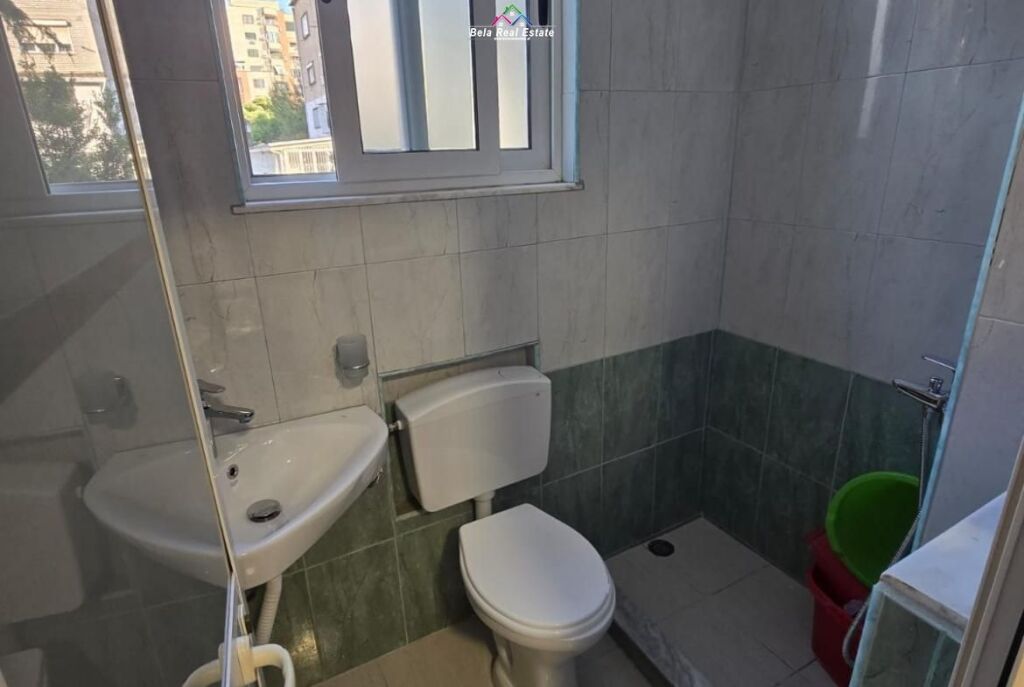 Garsoniere Me Qera tek 21 Dhjetori (ID BG179) Tirane