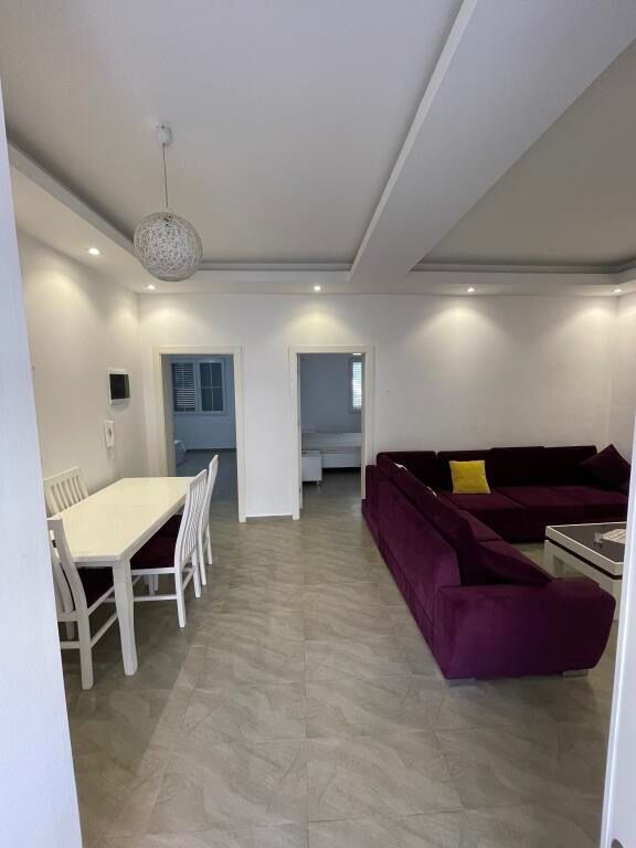 Apartament 2+1 me qera tek Jordan Misja prane Lavazho 007