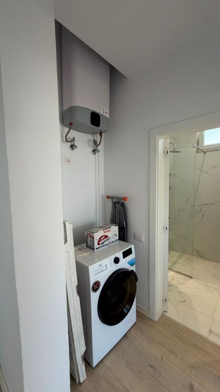 Appartamento Moderno 2+1 con Vista Mare – In Affitto sulla Spiaggia, Durazzo