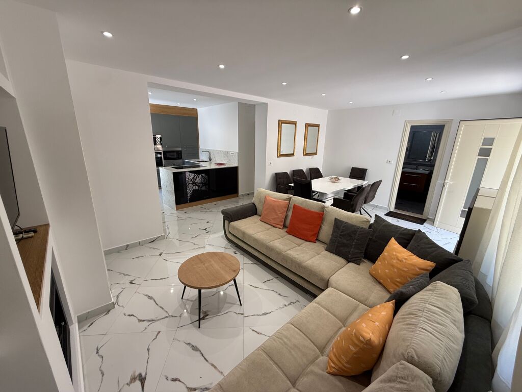 📣 SUPER RENT Apartment 2+1 📍 Near Siri Kodres 🛣️ “Besa” Street ✨