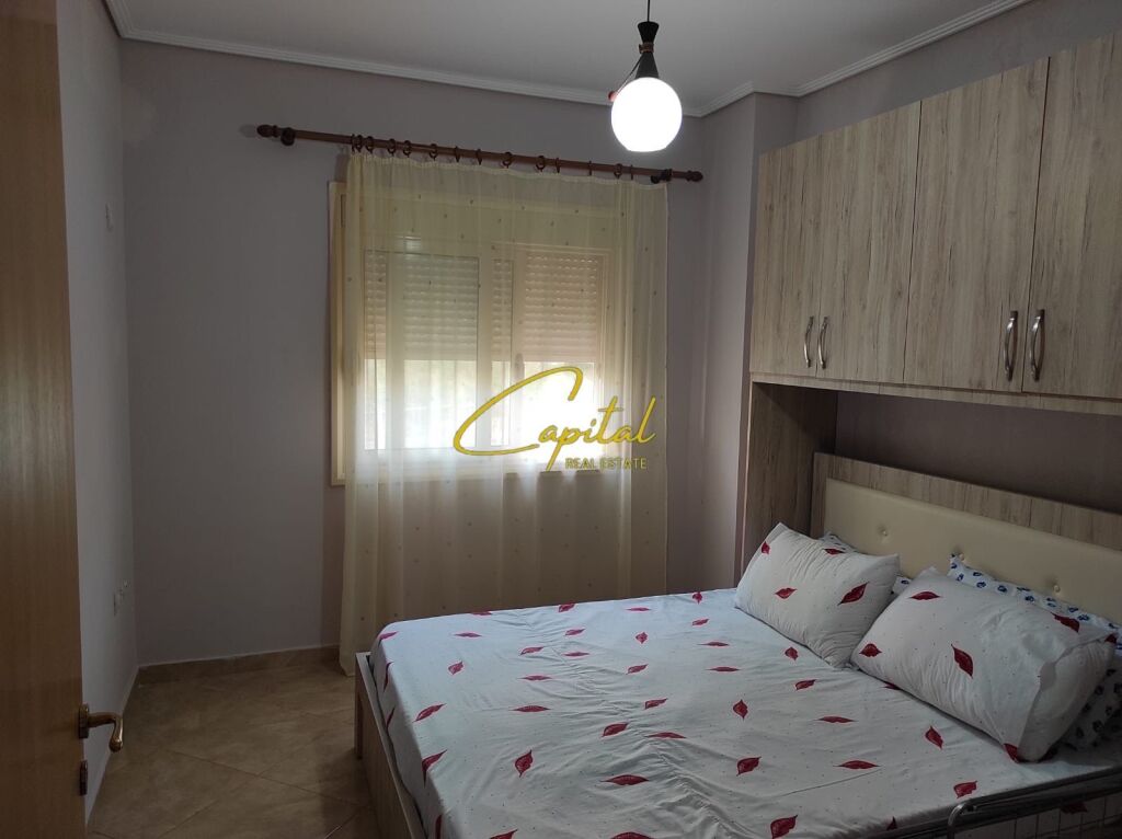 VENDESI APPARTAMENTO 1+1 A VLORE 130.000 EURO