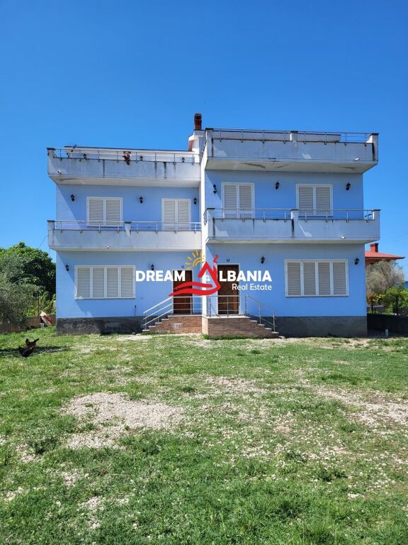 Vile ne shitje me dy hyrje te ndara, ne Sallmone te Shijakut (ID 4151226)