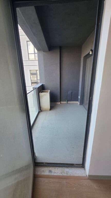 Qera | Apartament 3 + 1 | Zgara 5 Maj | 500 €/muaj