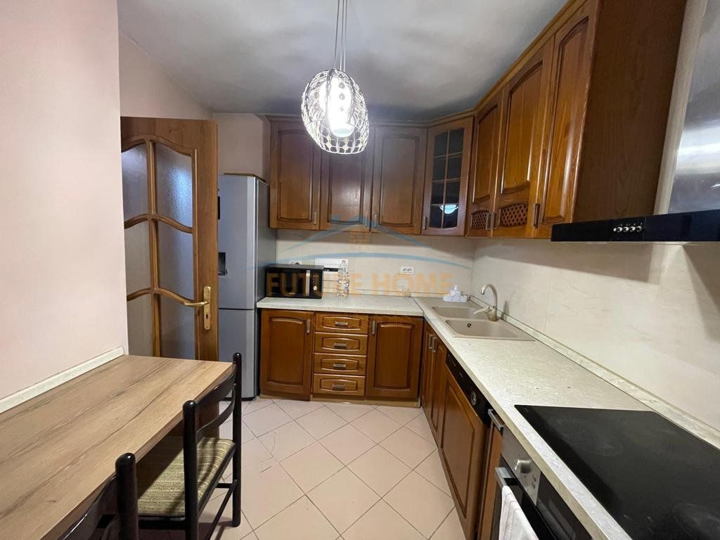 Affitto, Appartamento 4+1+2, Mine Peza, Tirane
