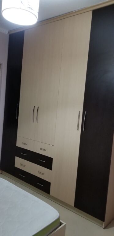 In affitto, 1+1, Astir