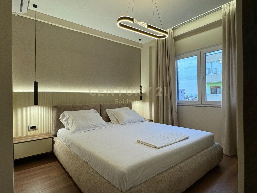 VENDESI APPARTAMENTO MODERNO 1+1 A SPIAGGIA ILIRIA!   112.000 €