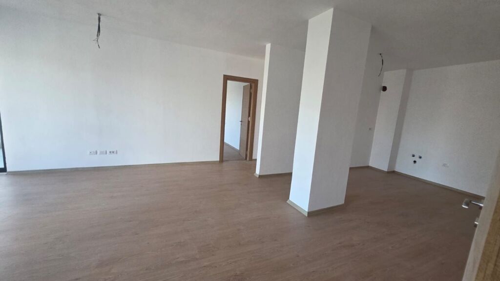 Qera | Apartament 3 + 1 | Zgara 5 Maj | 500 €/muaj
