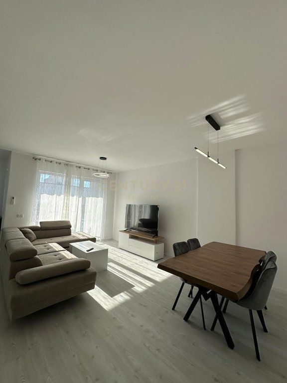 Apartment 3+1+2 for rent near Durres Industrial Market