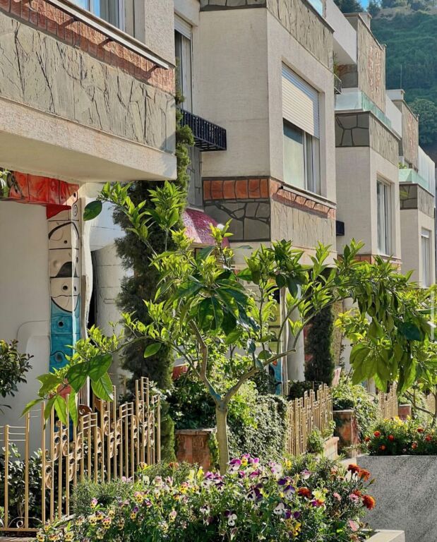 🏡 Duplex in Vendita + 2 Posti Auto a Kodra e Diellit 2 – 370,000 € 🏡