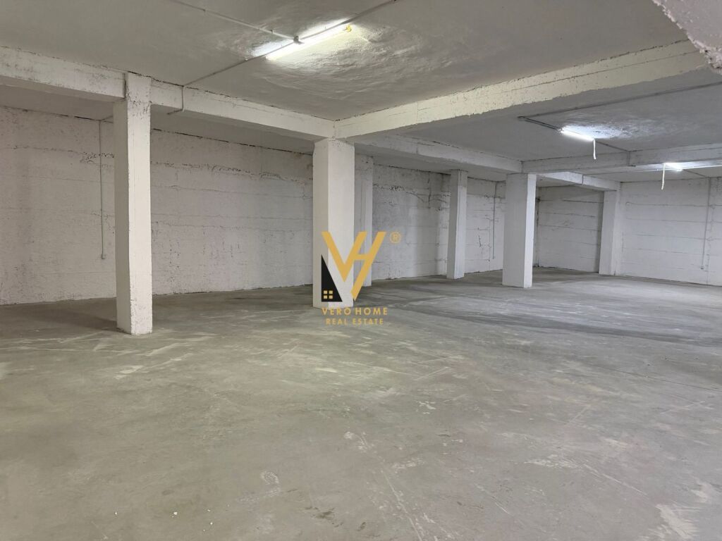MAGAZZINO 480 M2 IN AFFITTO ALLA FABBRICA DI TRATTORI 200.000 LEKE