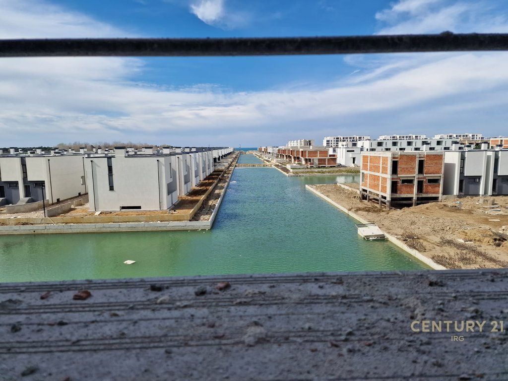 MONOLOCALE FACILMENTE ADATTABILE IN 1+1 PRESSO TURQUOISE MARINA!