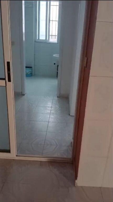 Affitto | Vilë 2 + 1 | Tregu Elektrik | 350 €/mese