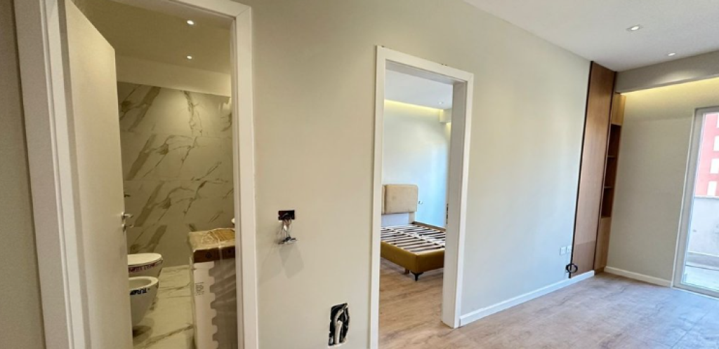 APPARTAMENTO 1+1 CON VERANDA IN VENDITA NELLA RESIDENZA AURA-LAPRAKE!