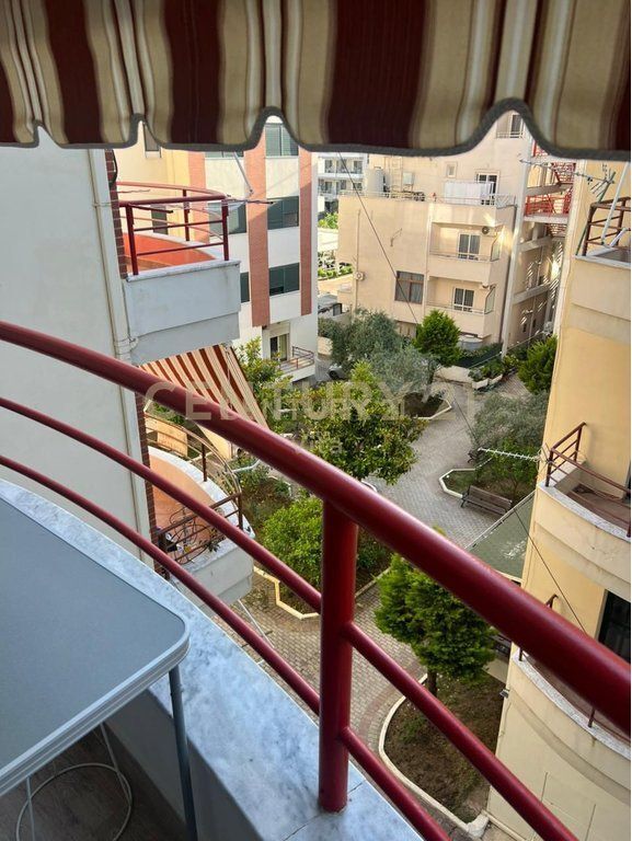 VENDESI APPARTAMENTO 1+1 A GOLEM, 70m CON VISTA MARE !!