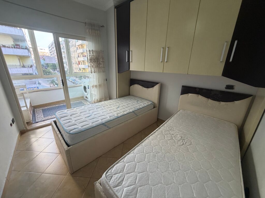 2+1, villa in L Astir, 450 thousand lek