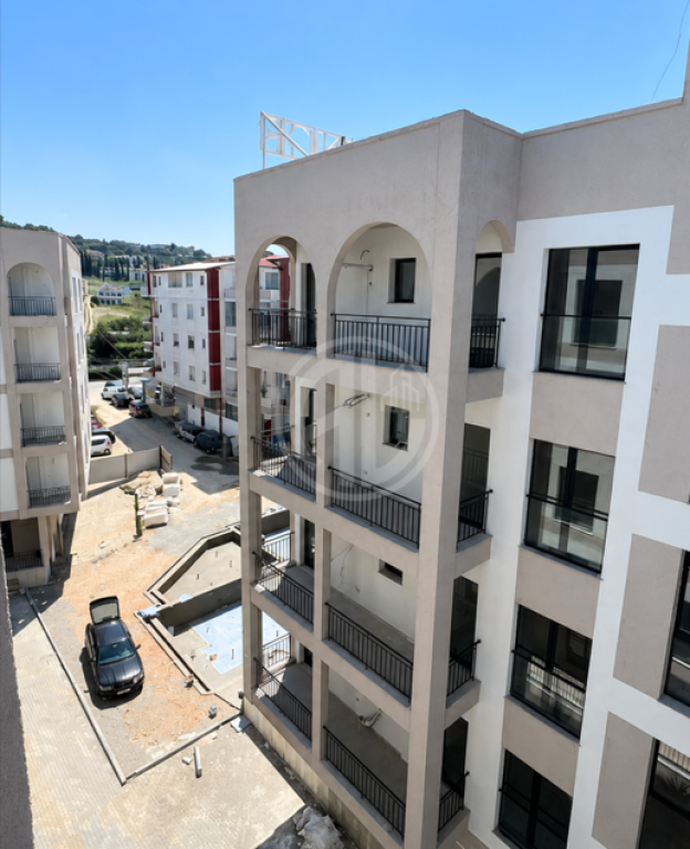 Appartamento 1+1 in Vendita, vista piscina – Oriental Residence