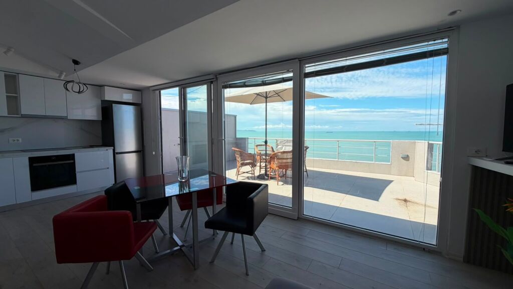 Appartamento Moderno 2+1 con Vista Mare – In Affitto sulla Spiaggia, Durazzo