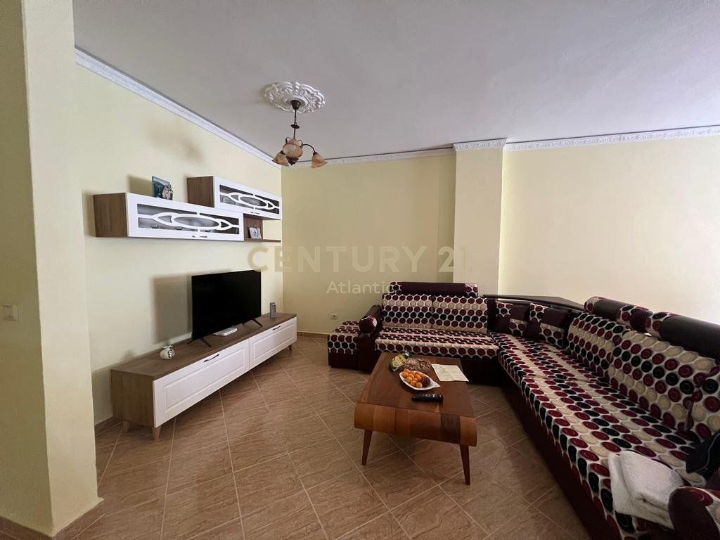 FOR RENT APARTMENT 2+1+ STORAGE IN PLAZH RROTA KUQE !