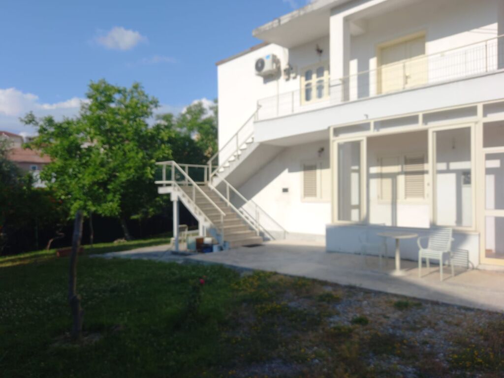 🏡 Si affitta il secondo piano di una casa privata