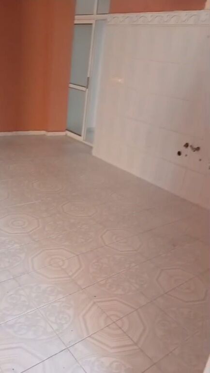 Affitto | Vilë 2 + 1 | Tregu Elektrik | 350 €/mese