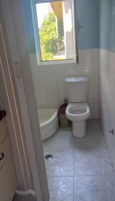 Rent | Shtëpi private Garsoniere | American Hospital 3 | 270 €/month