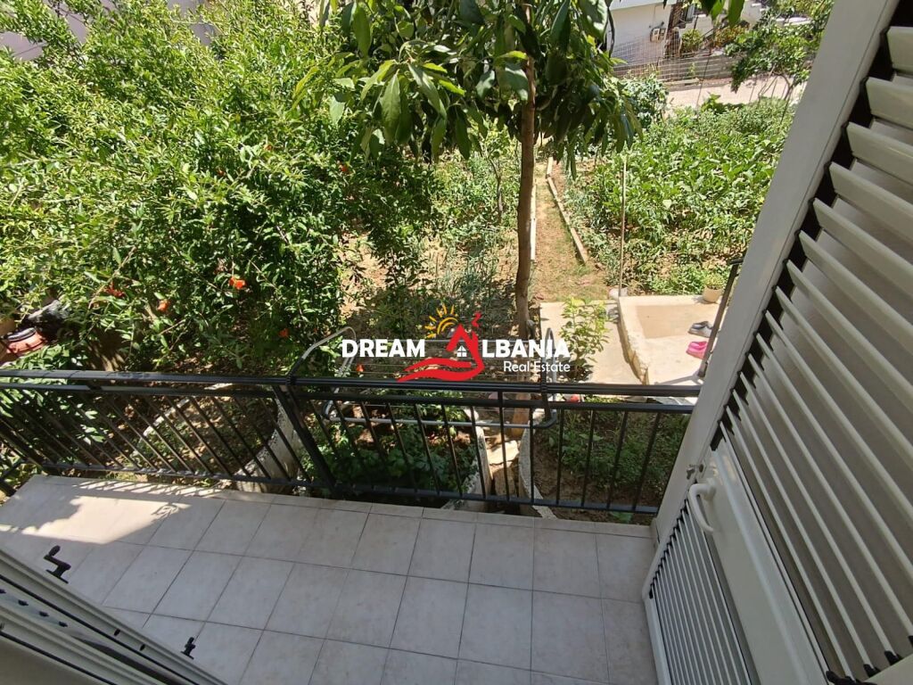Affittasi piano villa 1+1 ad Astir (ID 4251459)